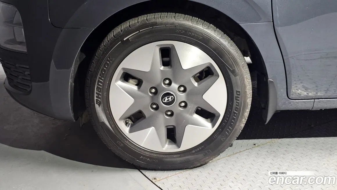 Hyundai Staria 2023 из KR, фото 6