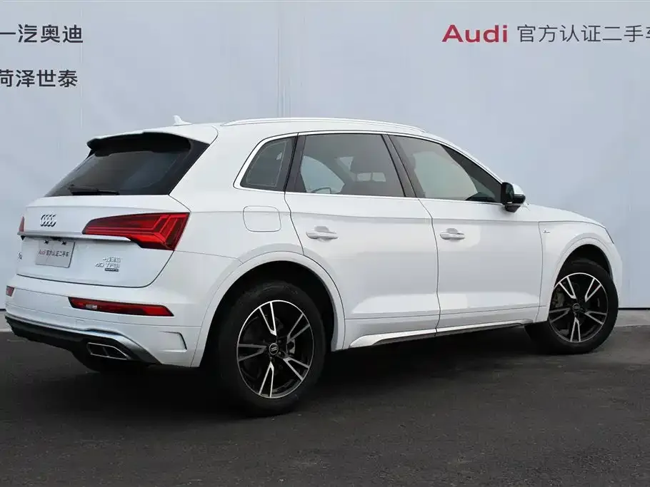 Audi Q5L — фото 4