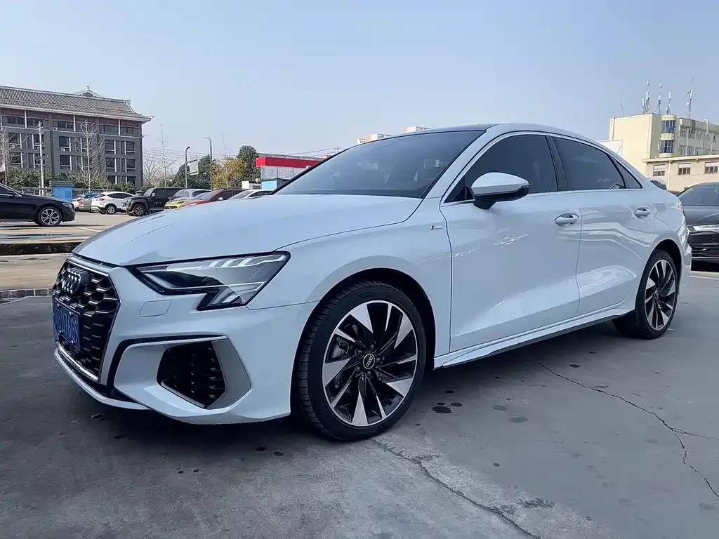 Audi A3 2022 из CN, фото 5