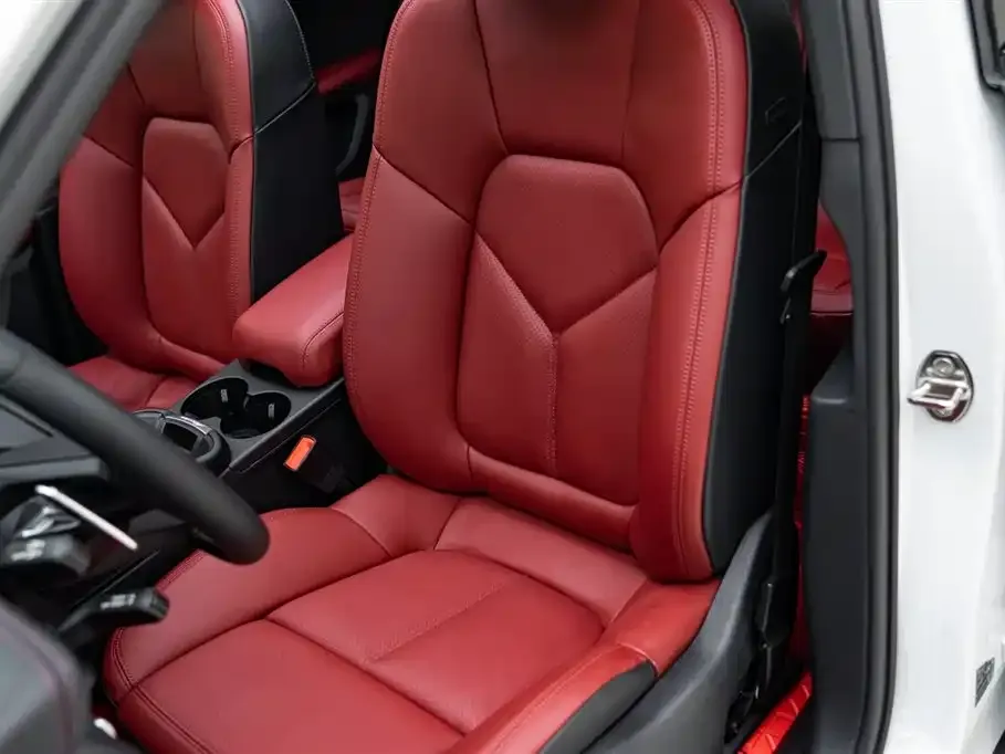 Porsche Macan 2023 из CN, фото 5
