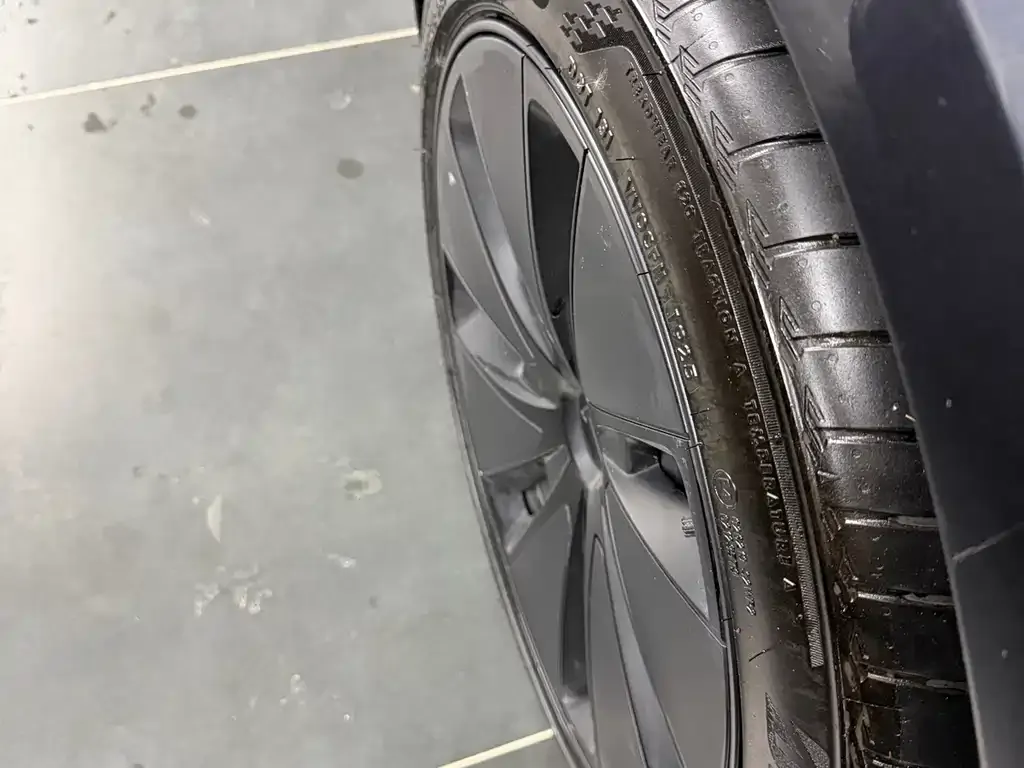 Tesla Model 3 2025 из CN, фото 8