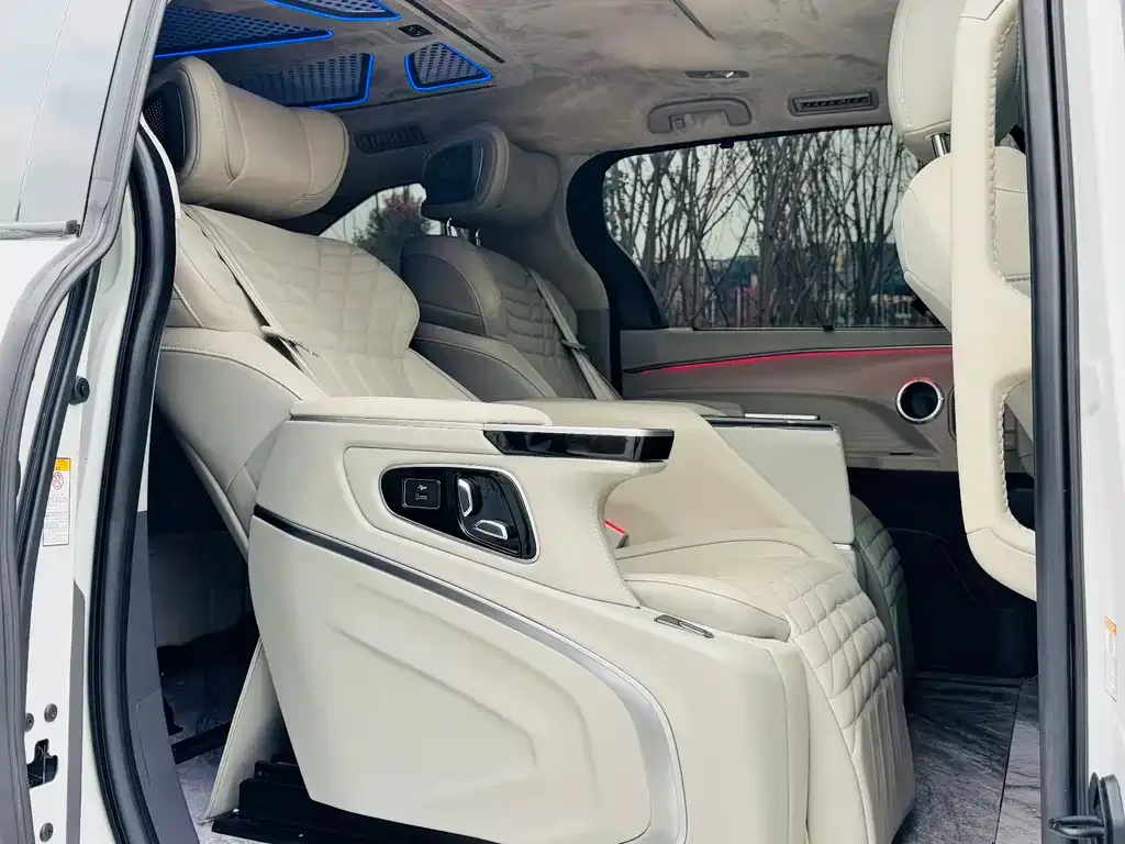 Toyota Sienna 2022 из CN, фото 6
