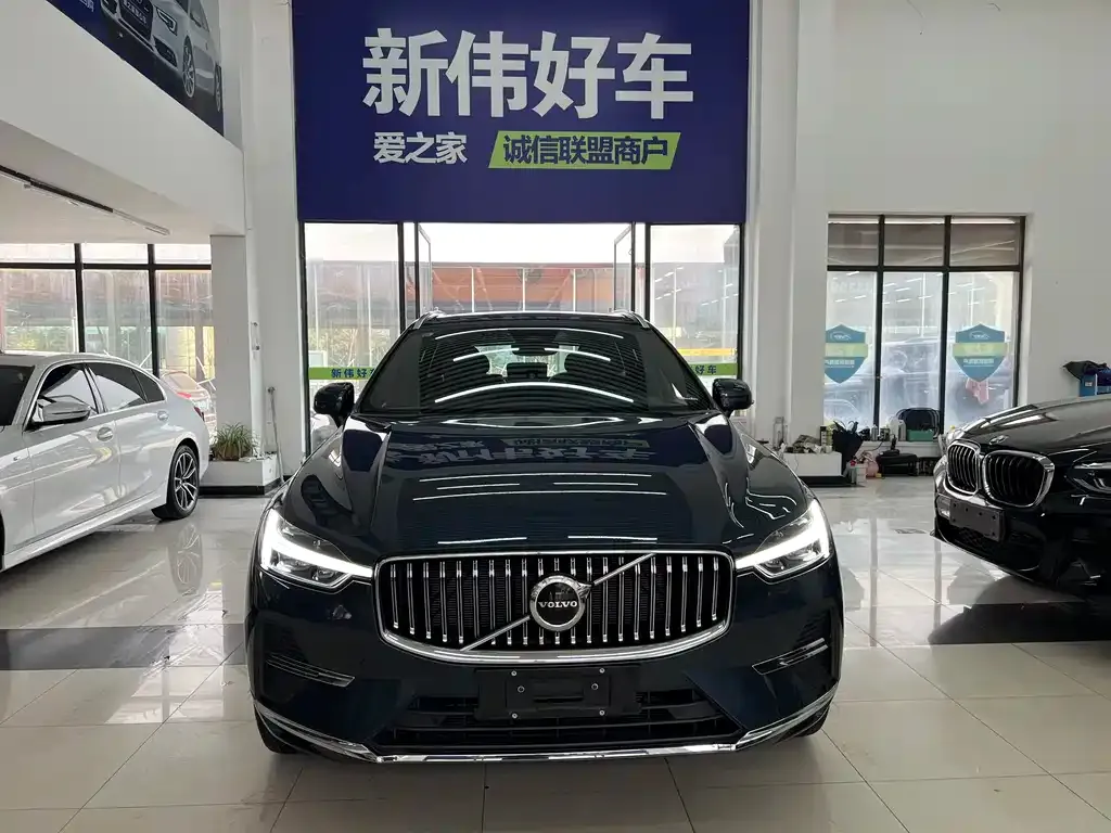Volvo XC60 2024 из CN, фото 5
