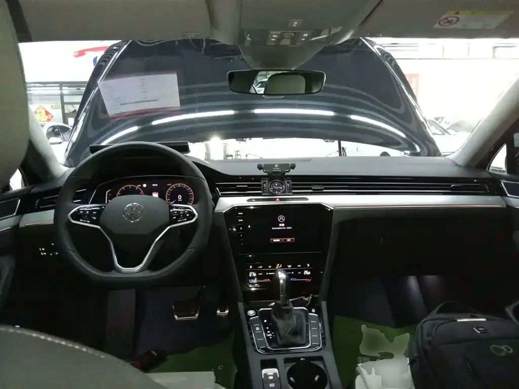 Volkswagen Magotan 2025 из CN, фото 10