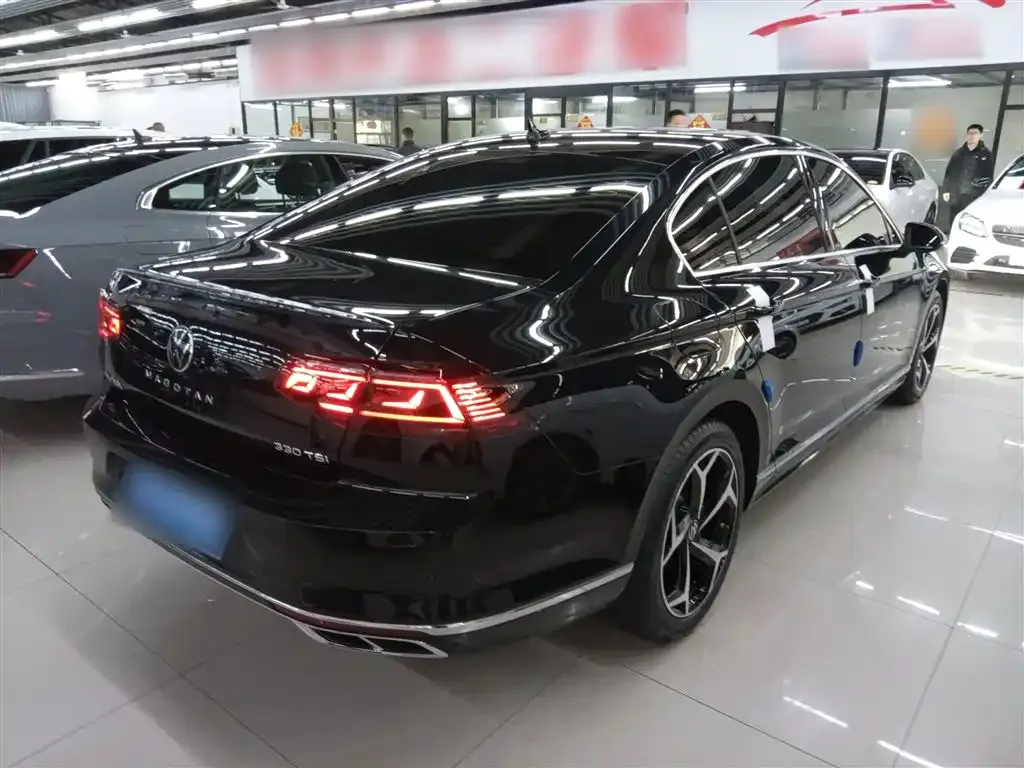 Volkswagen Magotan 2025 из CN, фото 4