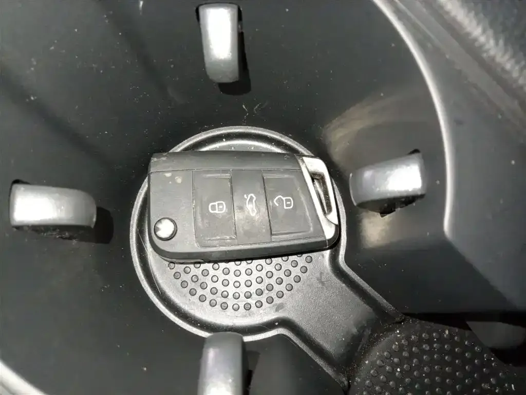 Volkswagen Magotan 2025 из CN, фото 3