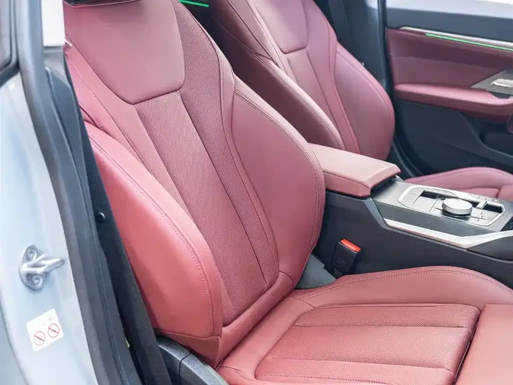 BMW 4 Series 2024 из CN, фото 10