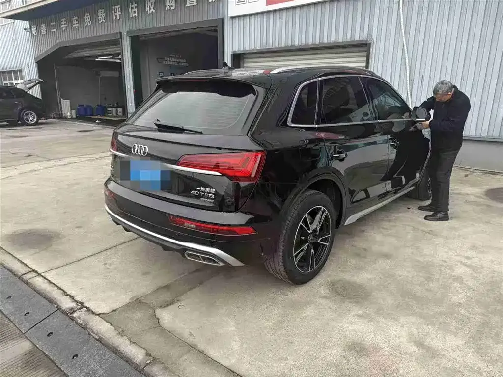 Audi Q5L 2023 из CN, фото 4