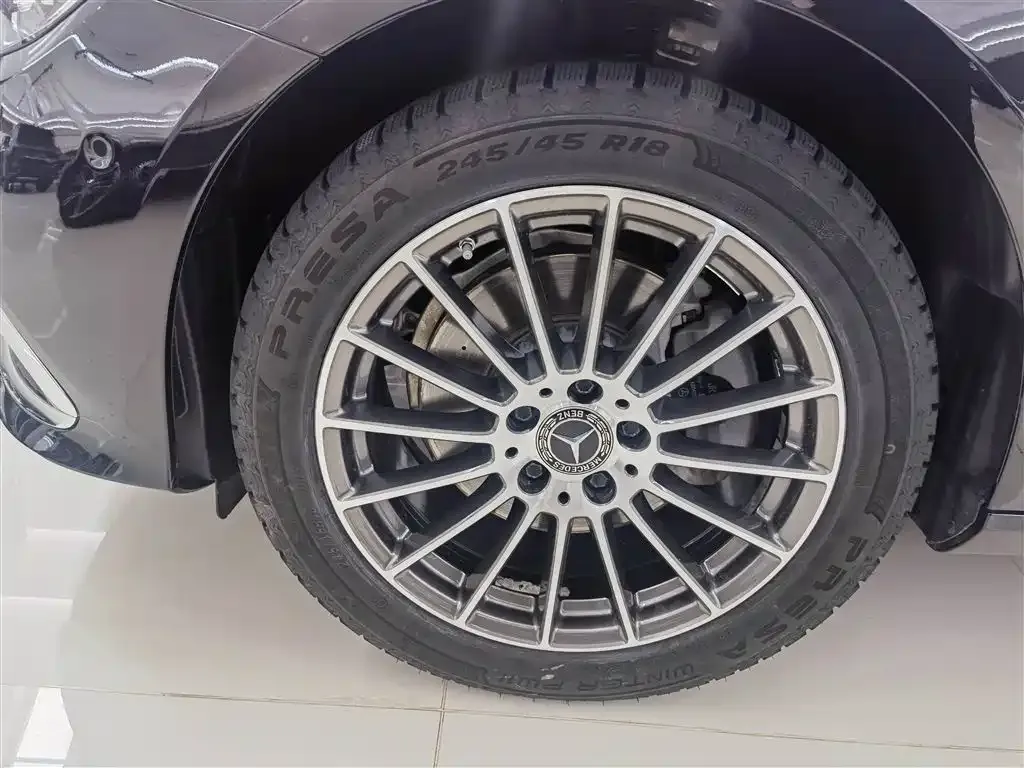 Mercedes-Benz E-Class 2024 из CN, фото 4