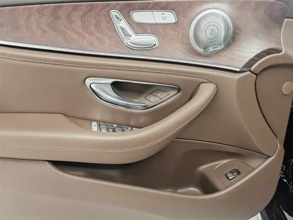 Mercedes-Benz E-Class 2024 из CN, фото 10