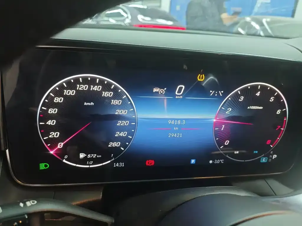 Mercedes-Benz GLC 2023 из CN, фото 4