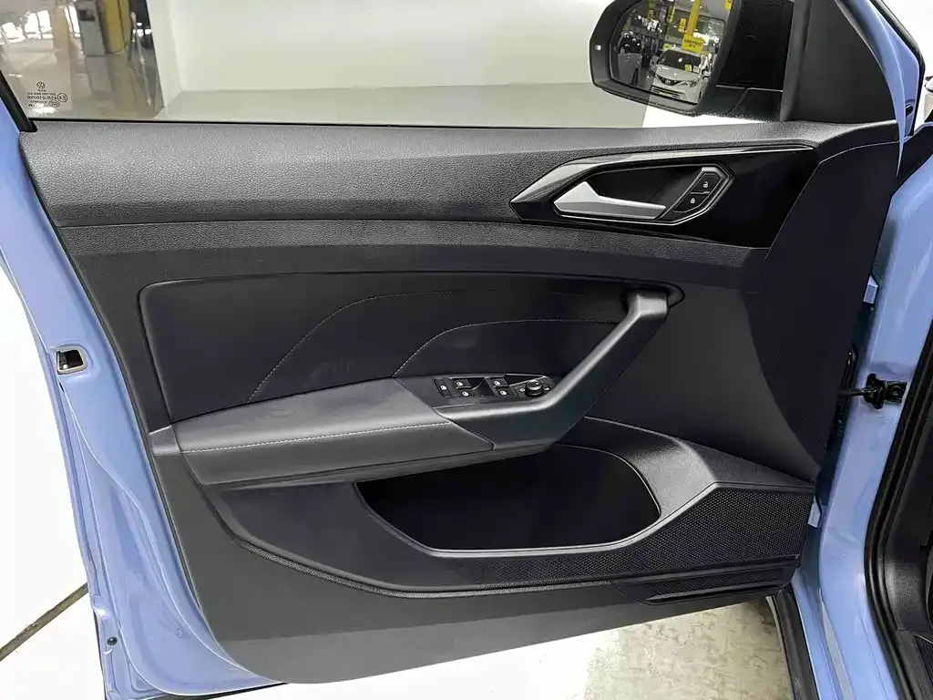 Volkswagen Tharu 2024 из CN, фото 10