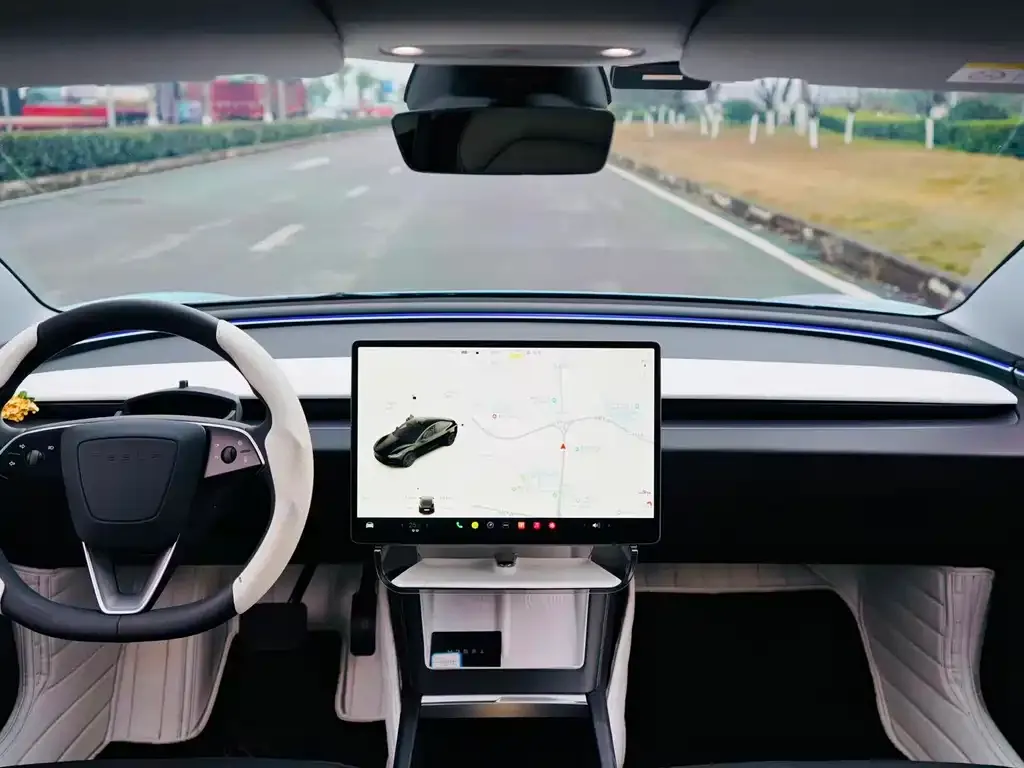 Tesla Model 3 2024 из CN, фото 10