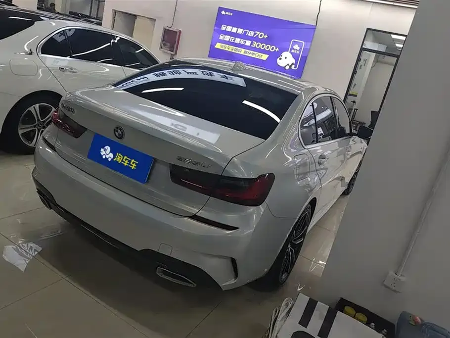 BMW 3 Series 2022 из CN, фото 10