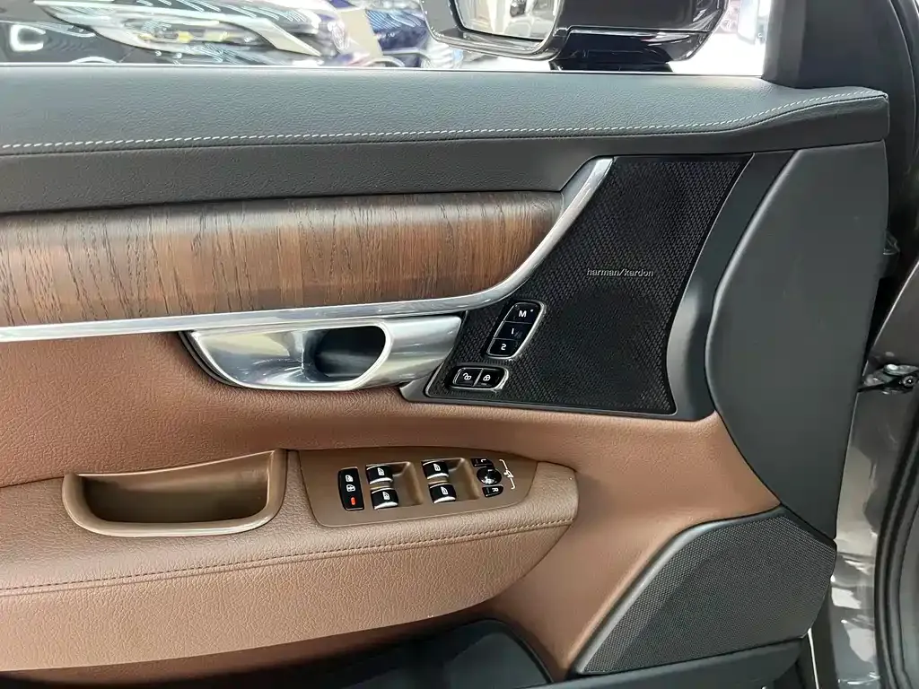 Volvo S90 2021 из CN, фото 7
