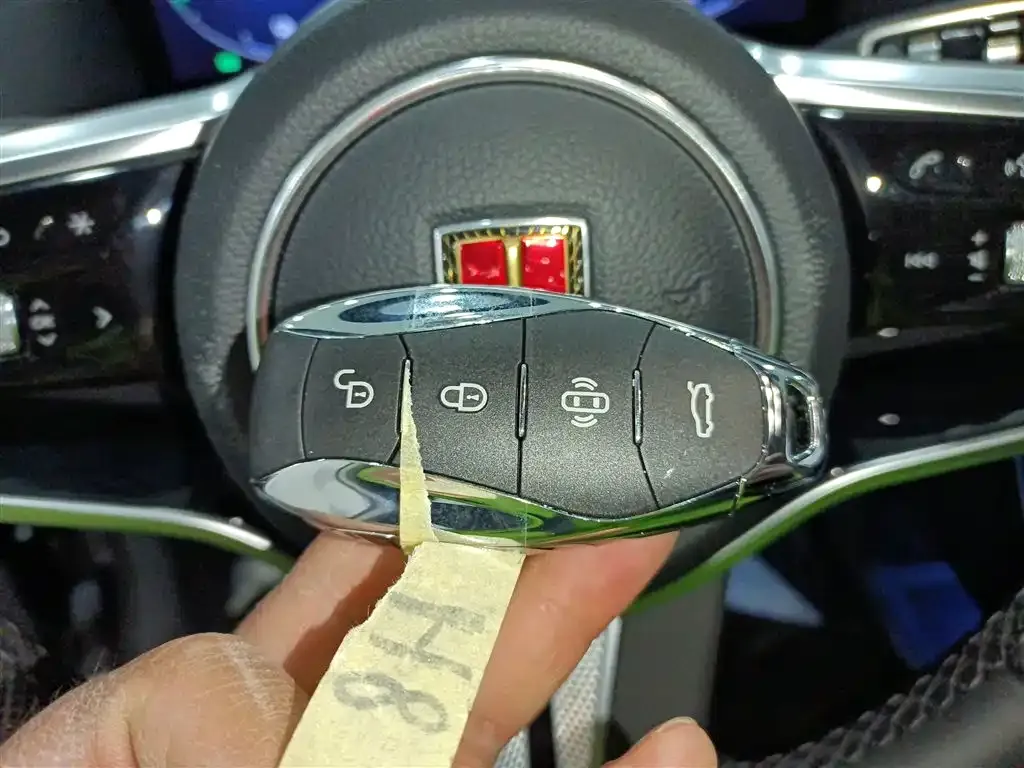 Hongqi HS7 PHEV 2024 из CN, фото 10
