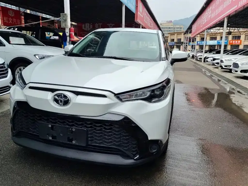 Toyota Frontlander 2023 из CN, фото 1