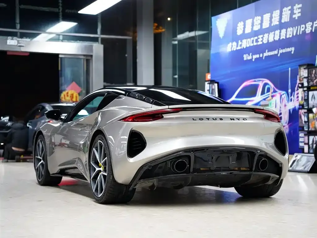 Lotus Emira 2025 из CN, фото 8