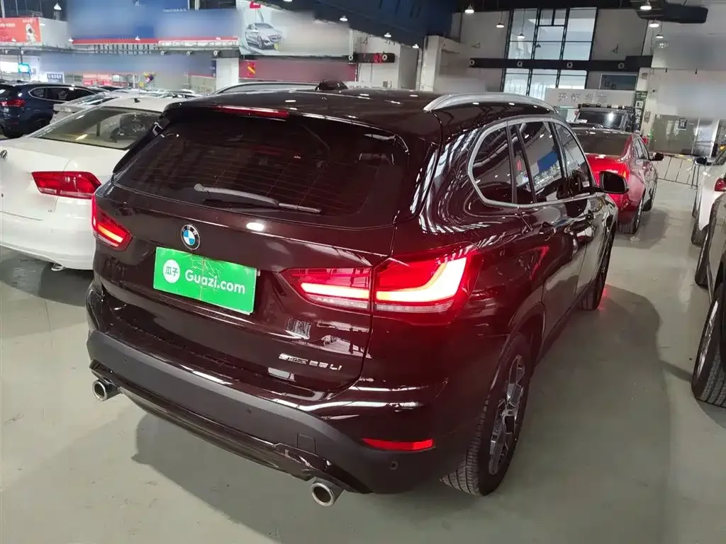 BMW X1 2021 из CN, фото 4