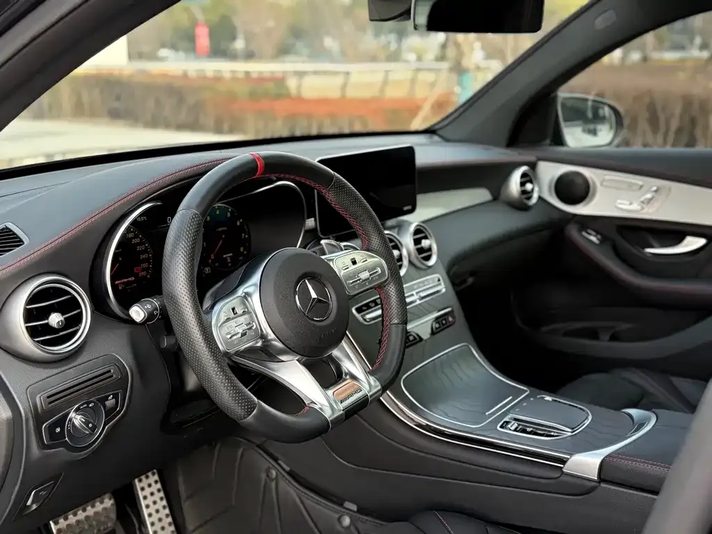 Mercedes-Benz GLC Coupe AMG — фото 2