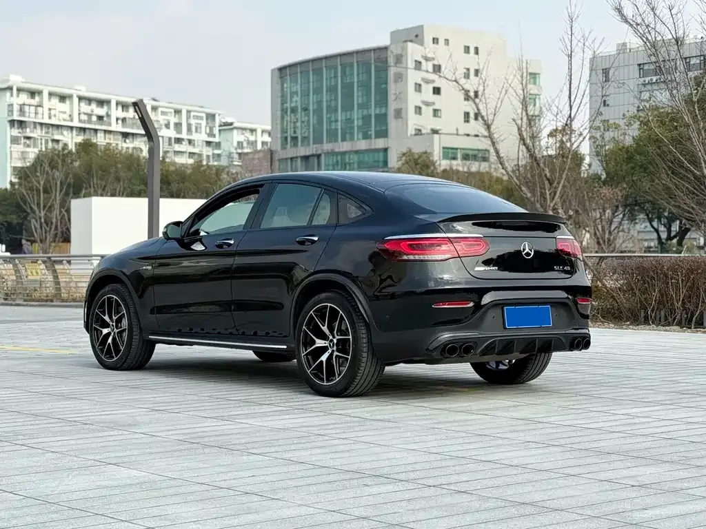Mercedes-Benz GLC Coupe AMG — фото 8