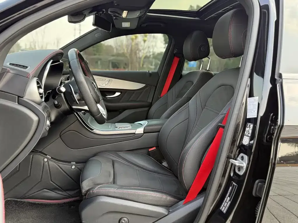Mercedes-Benz GLC Coupe AMG — фото 4