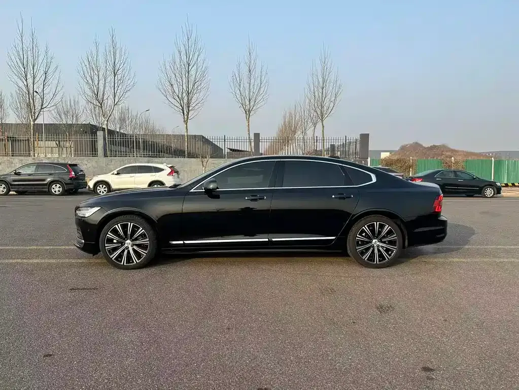 Volvo S90 2022 из CN, фото 5