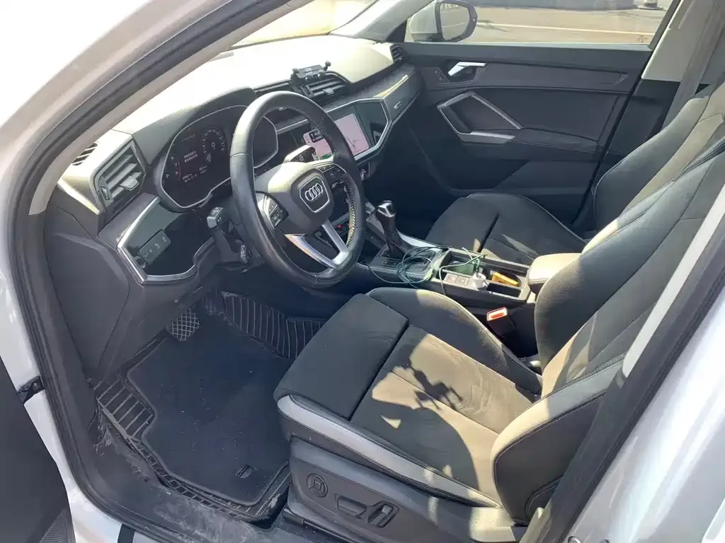 Audi Q3 2022 из CN, фото 4