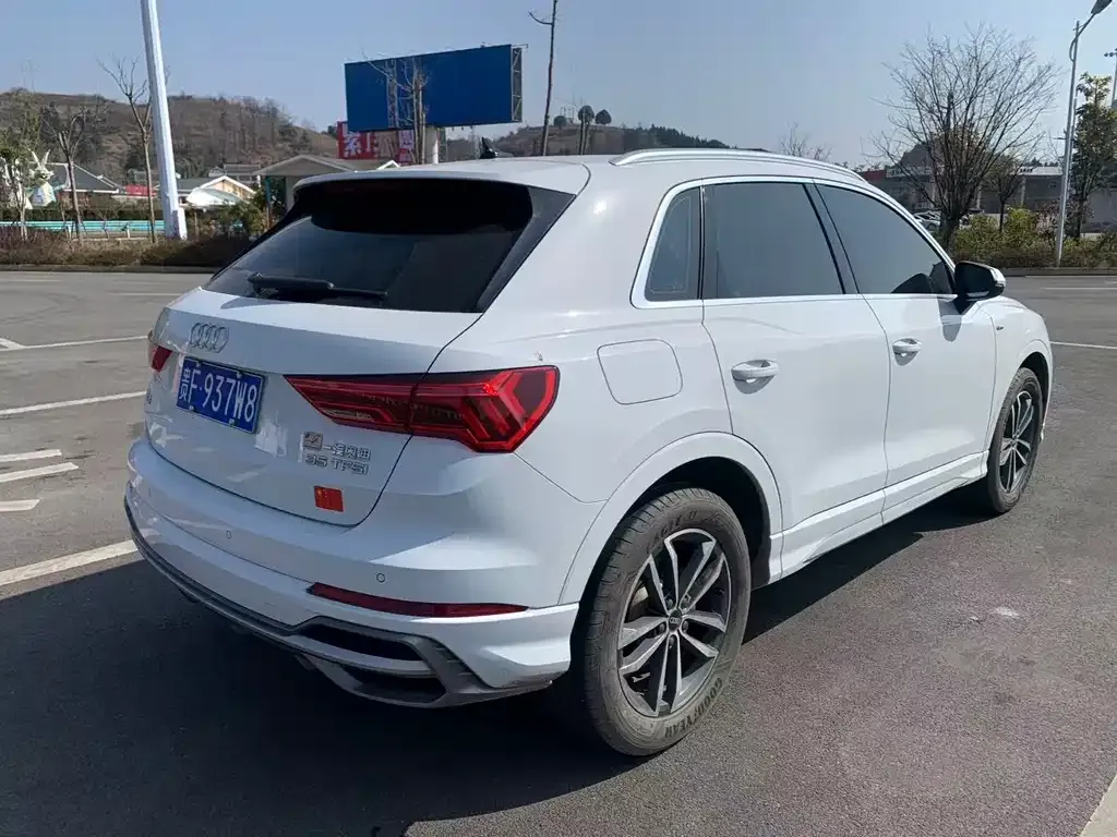 Audi Q3 2022 из CN, фото 5