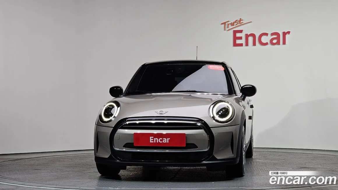 Mini Cooper 2022 из KR, фото 2