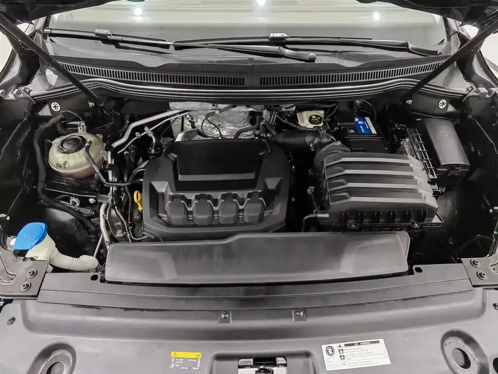 Volkswagen Viloran 2022 из CN, фото 10