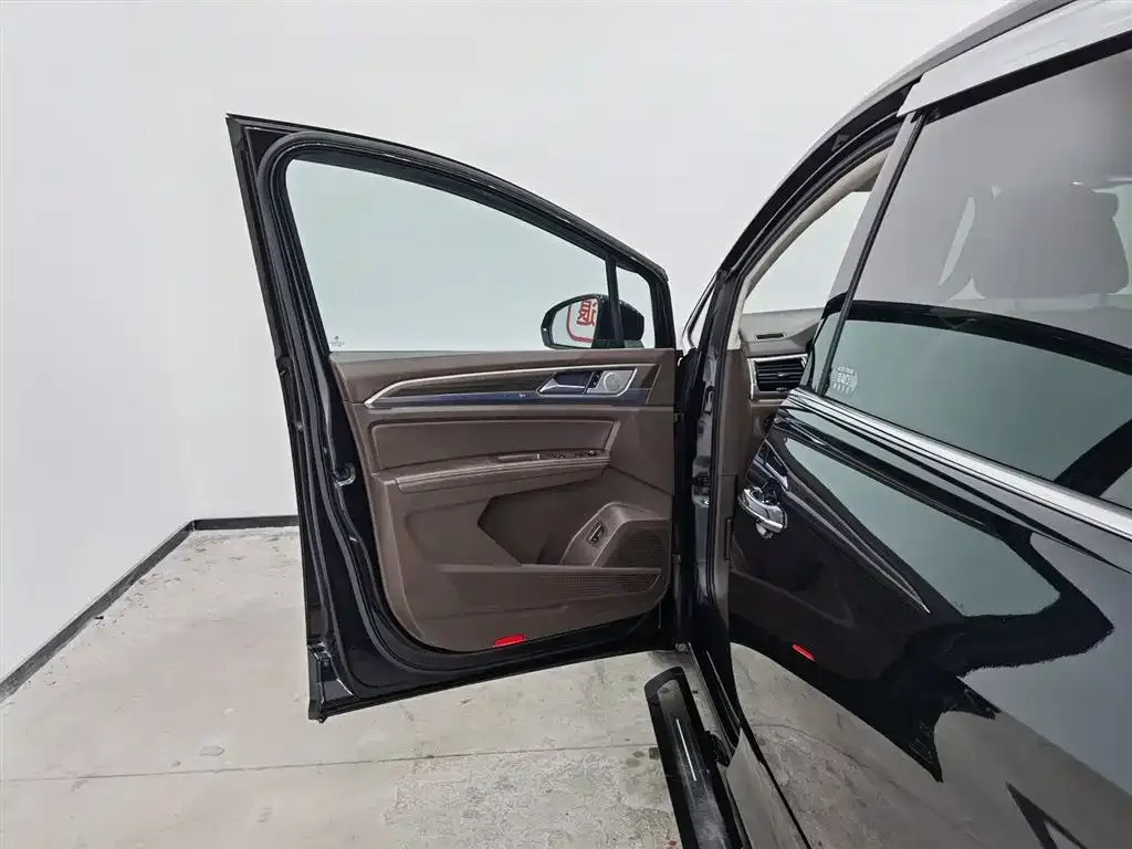 Volkswagen Viloran 2022 из CN, фото 3