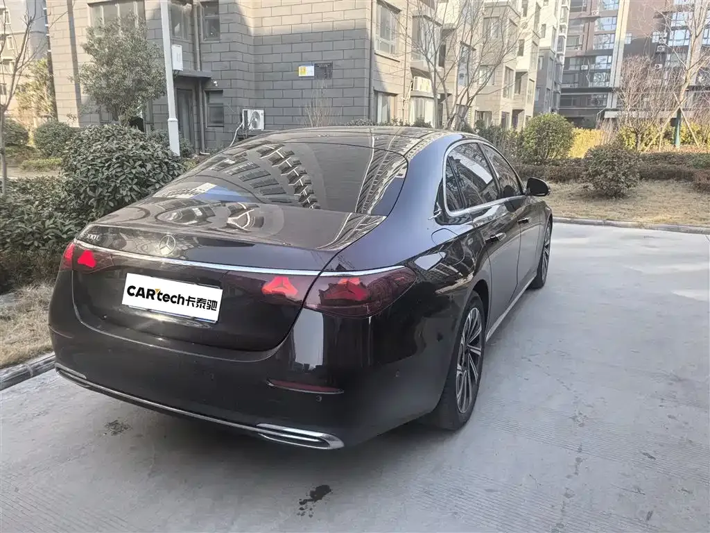 Mercedes-Benz E-Class 2024 из CN, фото 3