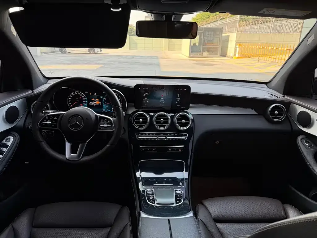 Mercedes-Benz GLC 2022 из CN, фото 3