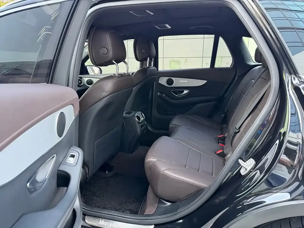 Mercedes-Benz GLC 2022 из CN, фото 2