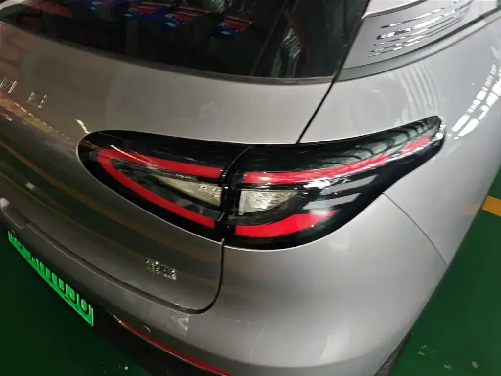 Geely Starburst — фото 2