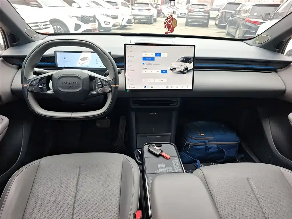 Lynk & Co Z20 2025 из CN, фото 10