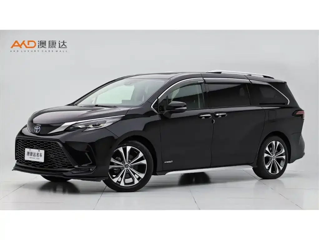 Toyota Granvia — фото 1