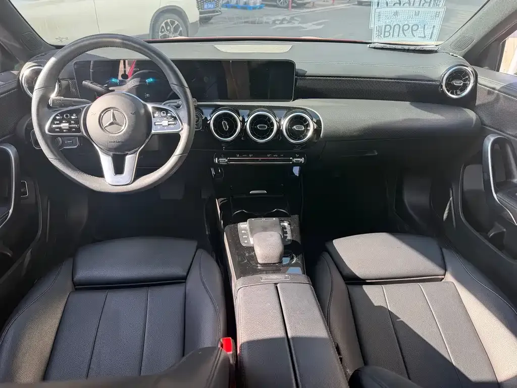 Mercedes-Benz A-Class 2021 из CN, фото 8