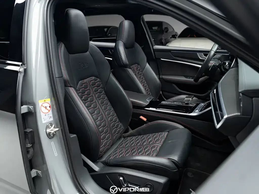 Audi RS 6 2021 из CN, фото 5
