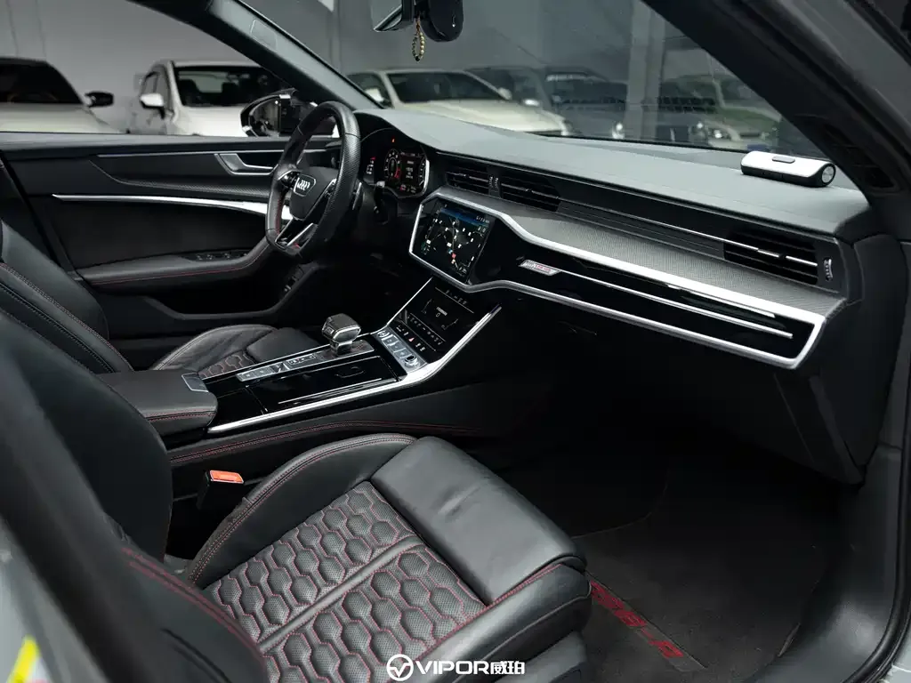 Audi RS 6 2021 из CN, фото 7