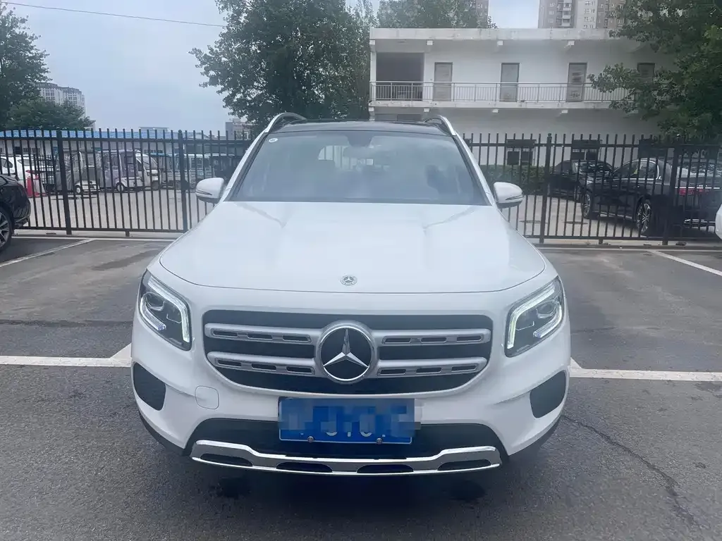 Mercedes-Benz GLB 2023 из CN, фото 9