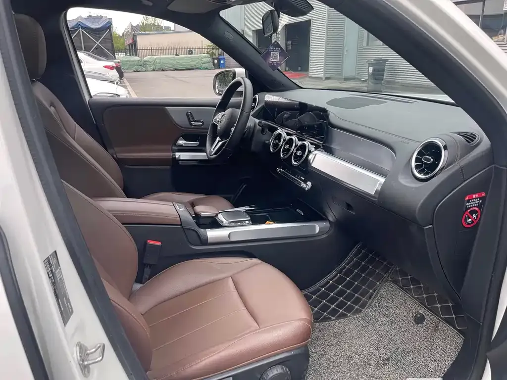 Mercedes-Benz GLB 2023 из CN, фото 8