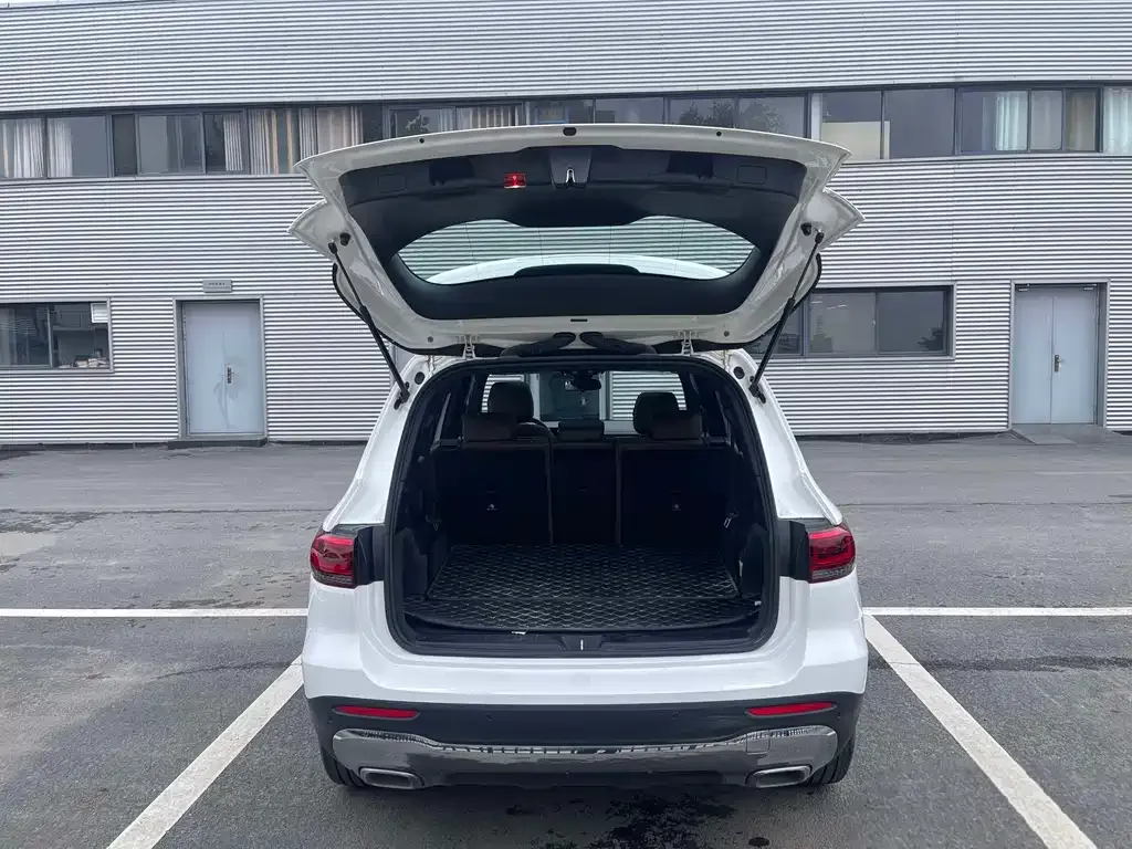 Mercedes-Benz GLB 2023 из CN, фото 6
