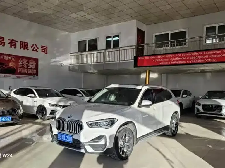 BMW X1 2022 из CN, фото 4