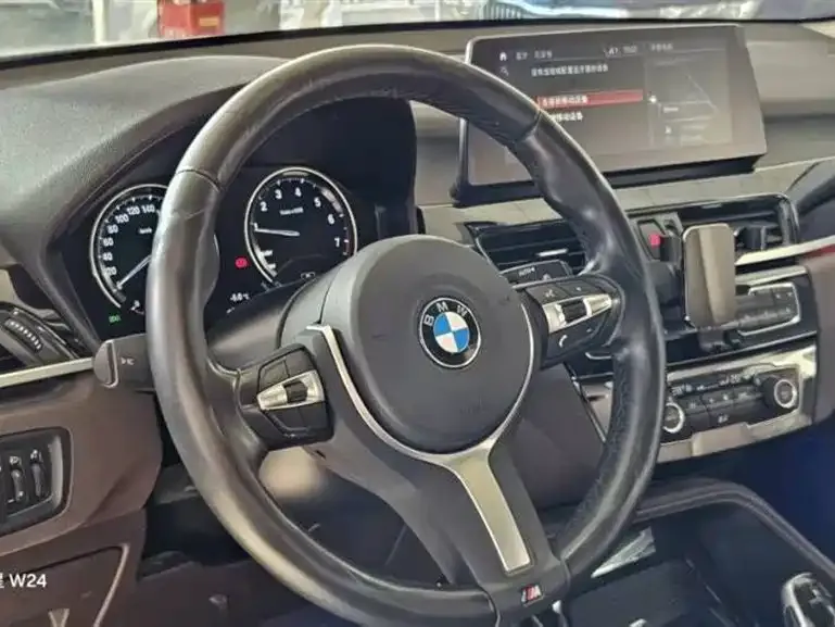 BMW X1 2022 из CN, фото 3
