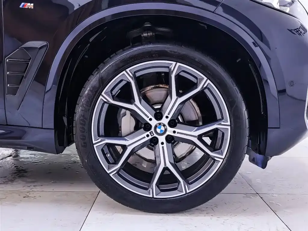 BMW X5 2025 из CN, фото 10