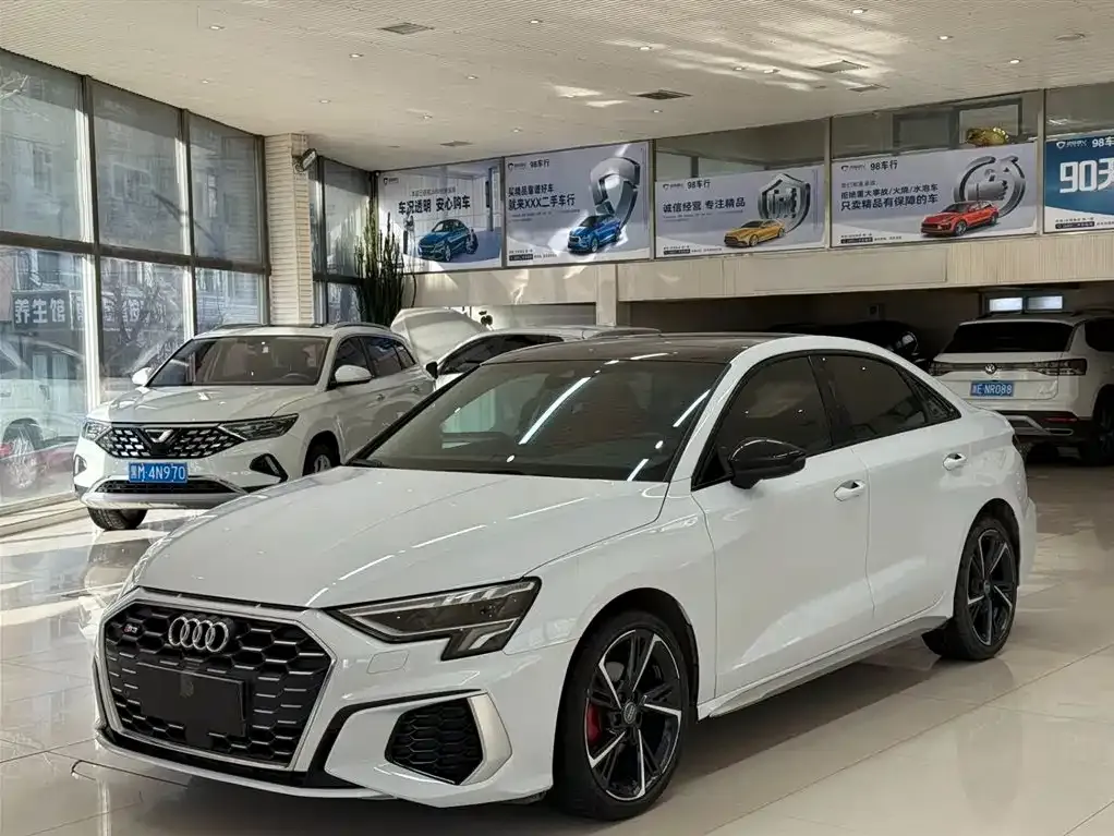 Audi A3 2021 из CN, фото 1