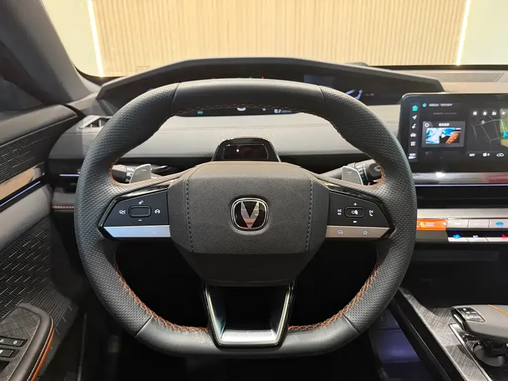 Changan UNI-V 2022 из CN, фото 4