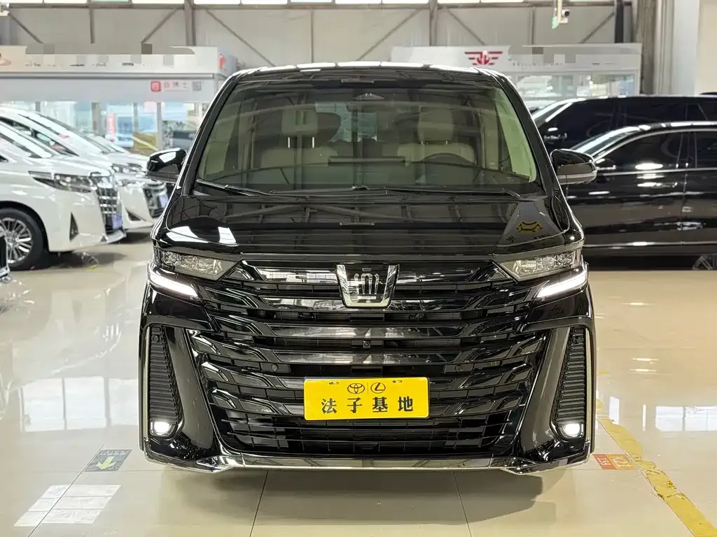Toyota Vellfire 2025 из CN, фото 4